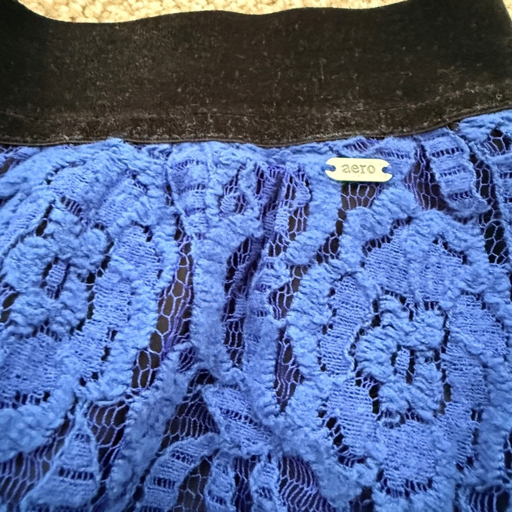 Aeropostale Skater Skirt Womens Medium Blue Floral Lace Velvet‎ Waistband Zipper - Picture 8 of 9